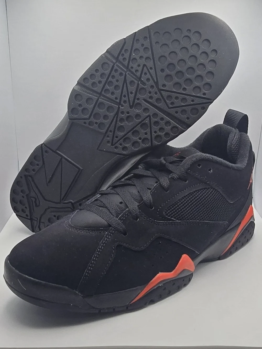Jordan MVP 92 Black with Red Accent Low-Top Sneaker Mens 10.5